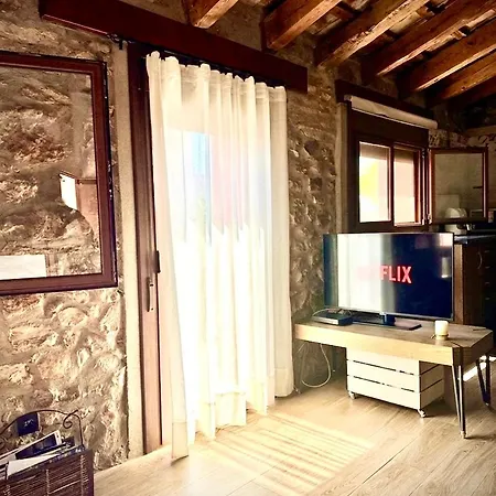 Casa Laura Camarles
